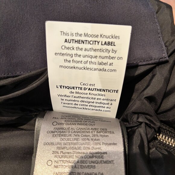 Moose Knuckles Original Shearling Trim 3Q Jacket - SIZE M - Navy w/ White Trim - Picture 6 of 6